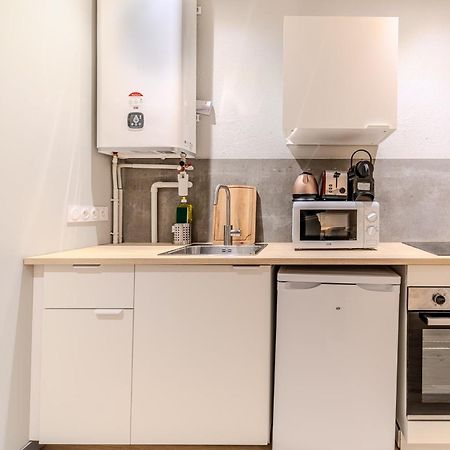 Charming 1-Bedroom Apartment Across From Halles Paul Bocuse & Part-Dieu Лион Экстерьер фото